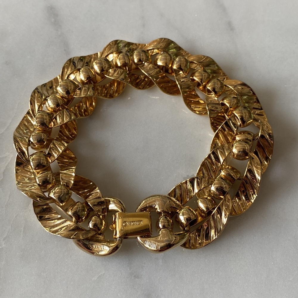 Vintage Monet Gold Chain Bracelet - Picture 2 of 3